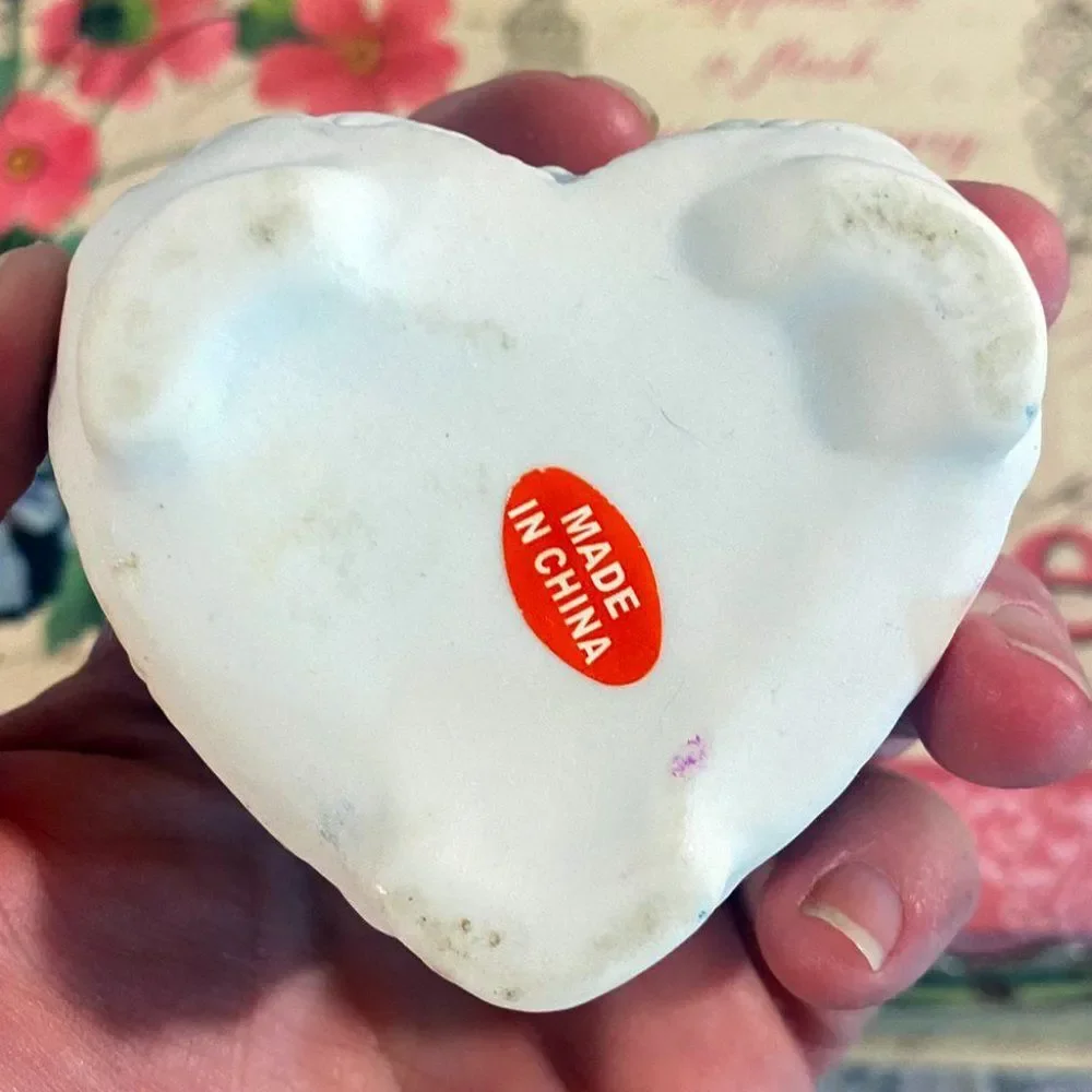 Vintage Ceramic Heart Shaped Trinket Box Keepsake Holder